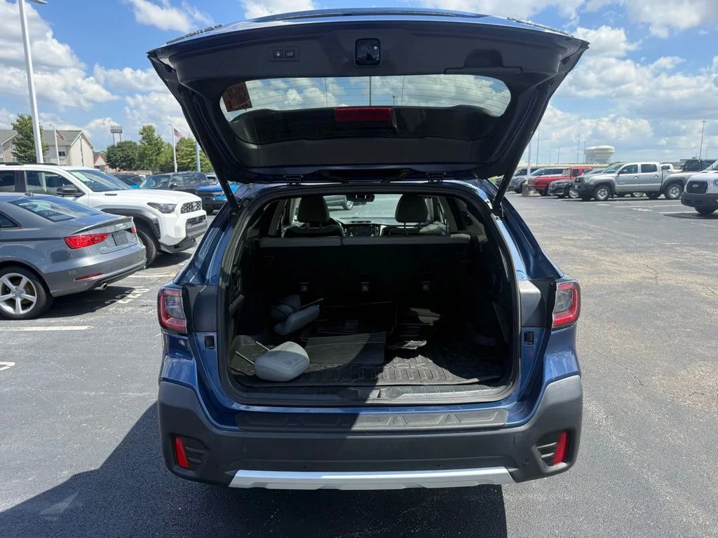 Used 2021 Abyss Blue Pearl Subaru Limited image 40