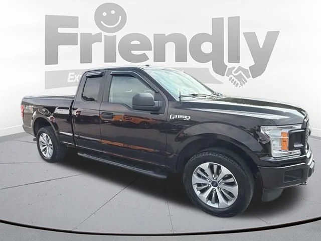 Used 2018 Red Ford XL image 10