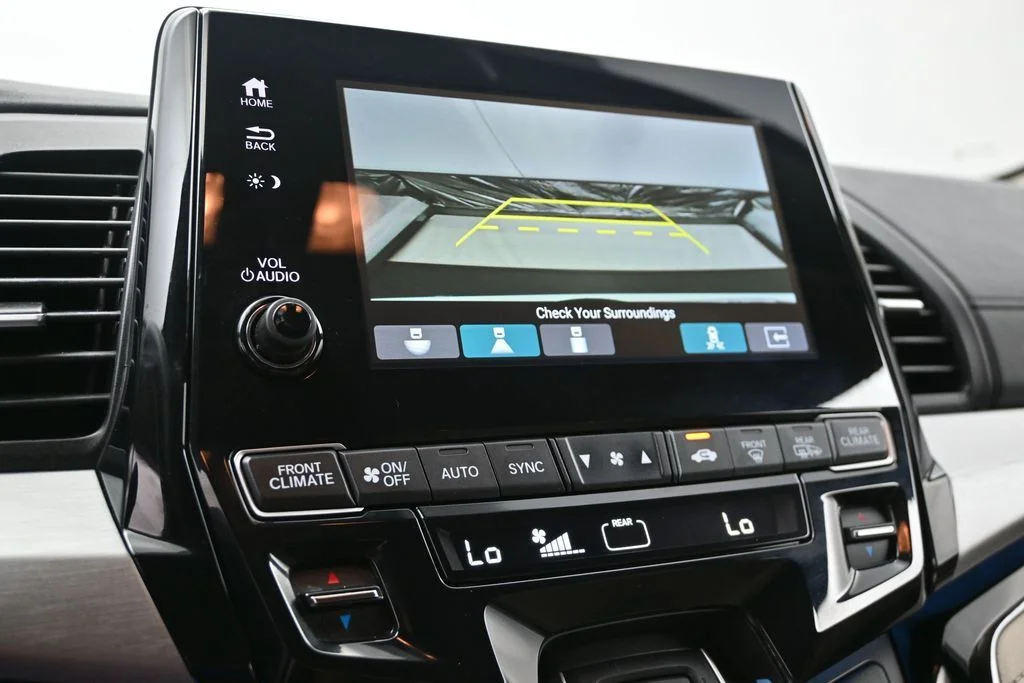 Used 2023  Honda Touring image 20