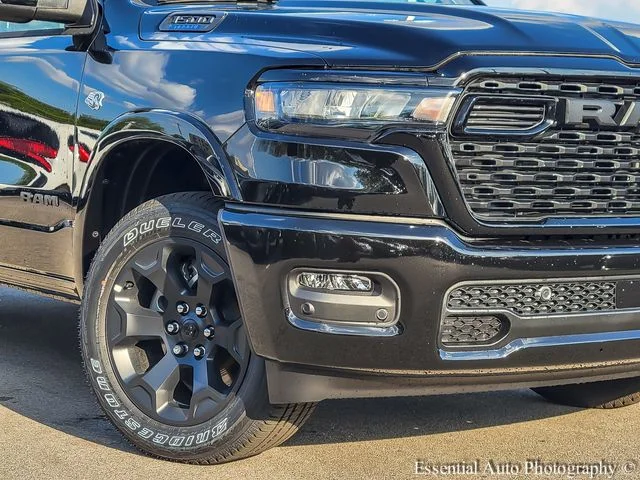 New 2026 Diamond Black Crystal Pearl-Coat Exterior Paint RAM Big Horn/Lone Star image 3
