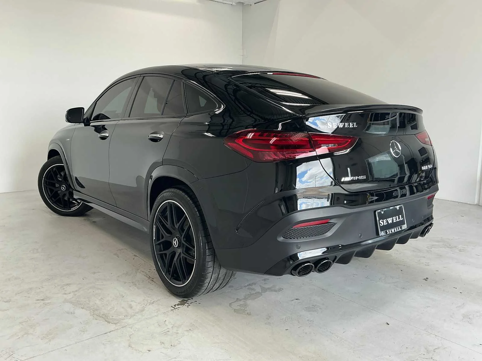 Certified Used 2025 Obsidian Black Metallic Mercedes-Benz AMG® GLE 53 image 6