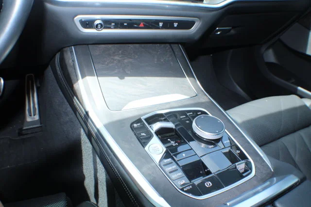 Used 2023 Brooklyn Grey Metallic BMW xDrive40i image 11