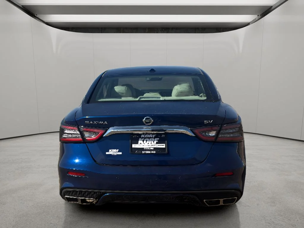 Used 2021 Deep Blue Pearl Nissan SV image 5