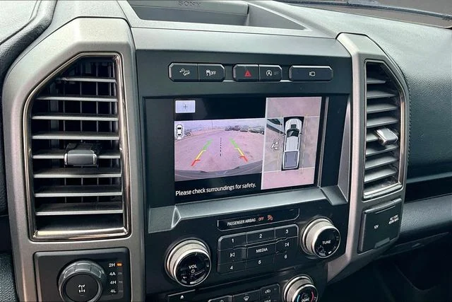 Used 2017 White Ford Raptor image 19