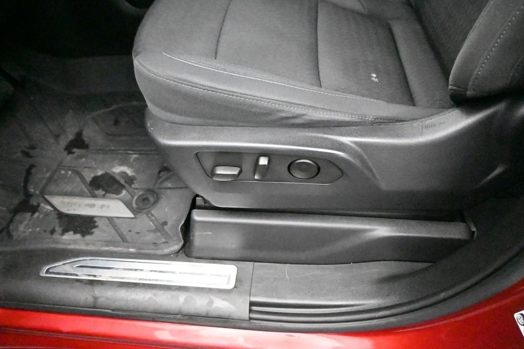 Used 2023 Radiant Red Tintcoat Chevrolet RST image 10
