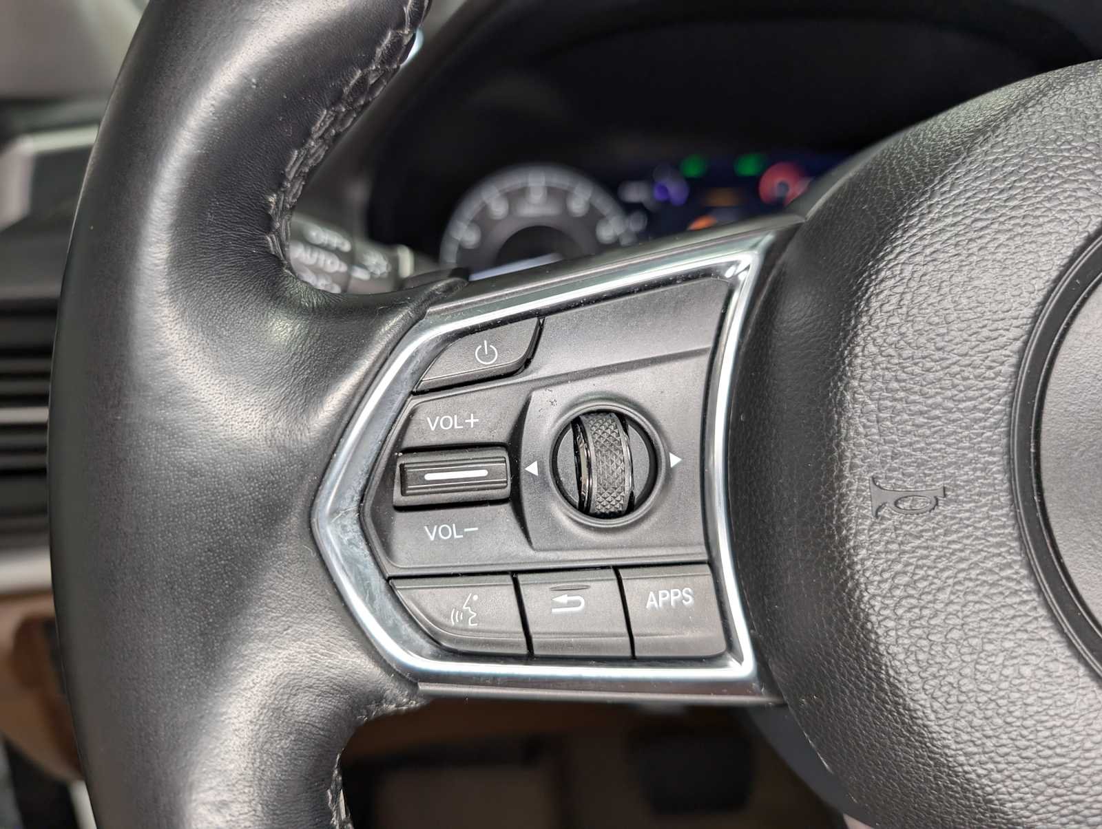 Certified Used 2021 Platinum White Pearl Acura w/Technology Package image 36