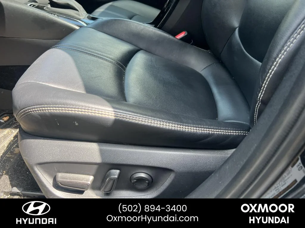 Used 2020 Black Sand Pearl Toyota XLE image 5