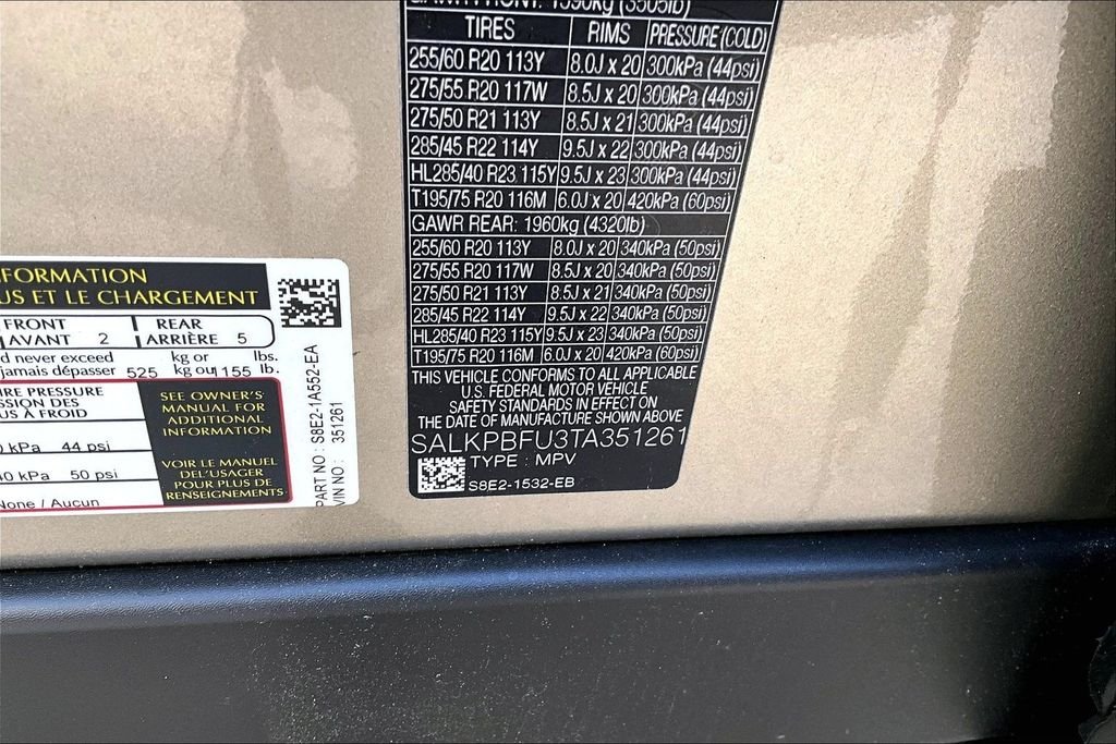 Used 2026 Gold Land Rover SE image 19