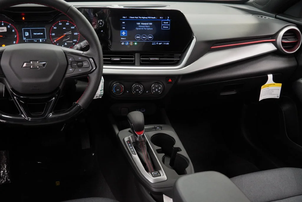 2026 Chevrolet Trax RS - Photo 13