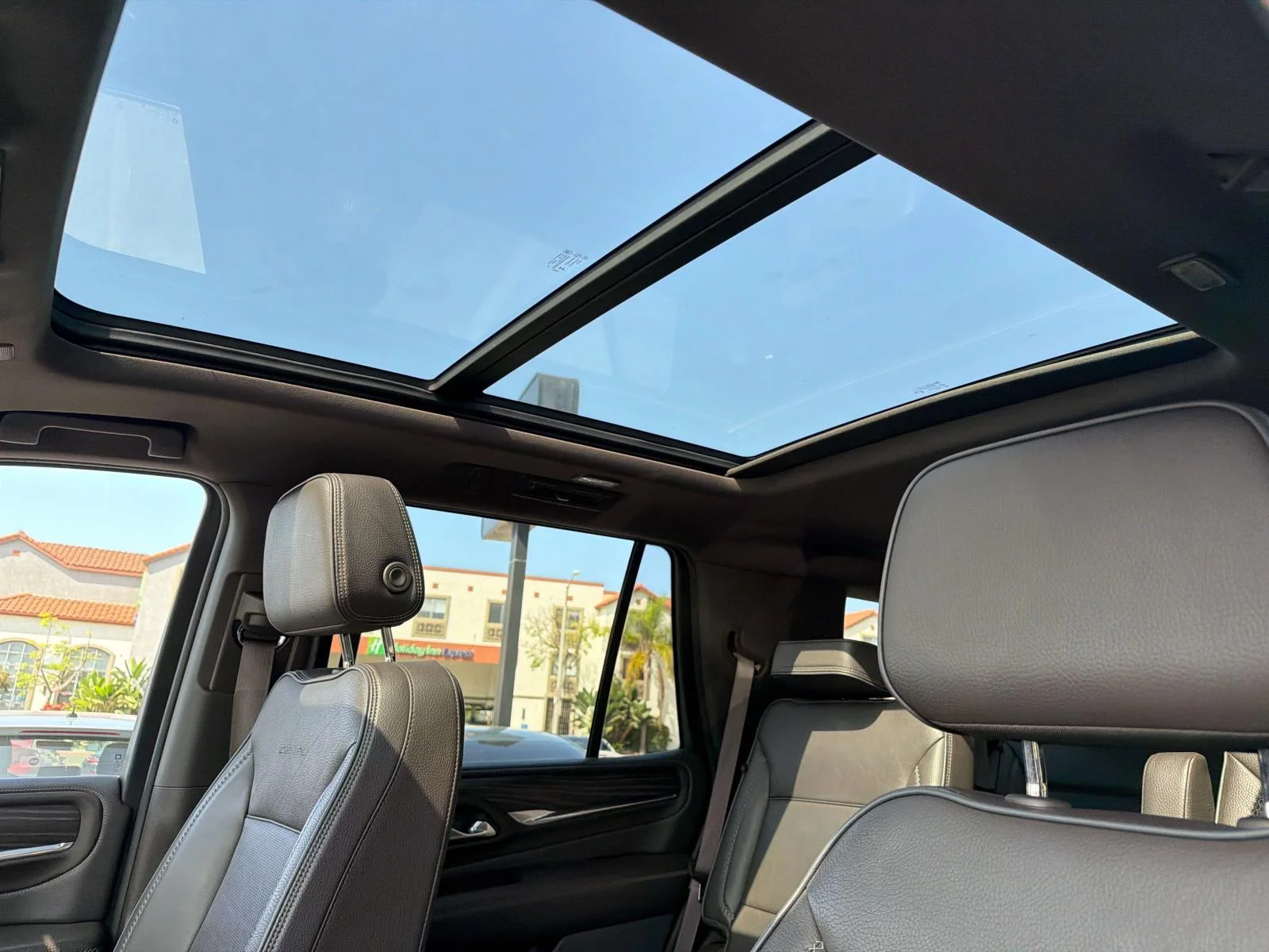 Used 2023 Midnight Blue Metallic GMC Denali image 10