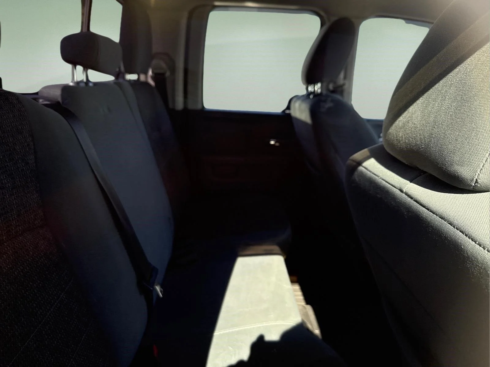 Used 2016  RAM TRUCKS SLT image 20