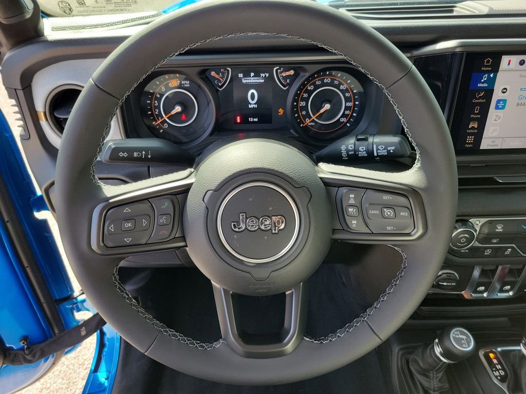 New 2026 Hydro Blue Pearl-Coat Exterior Paint Jeep Sport S image 20