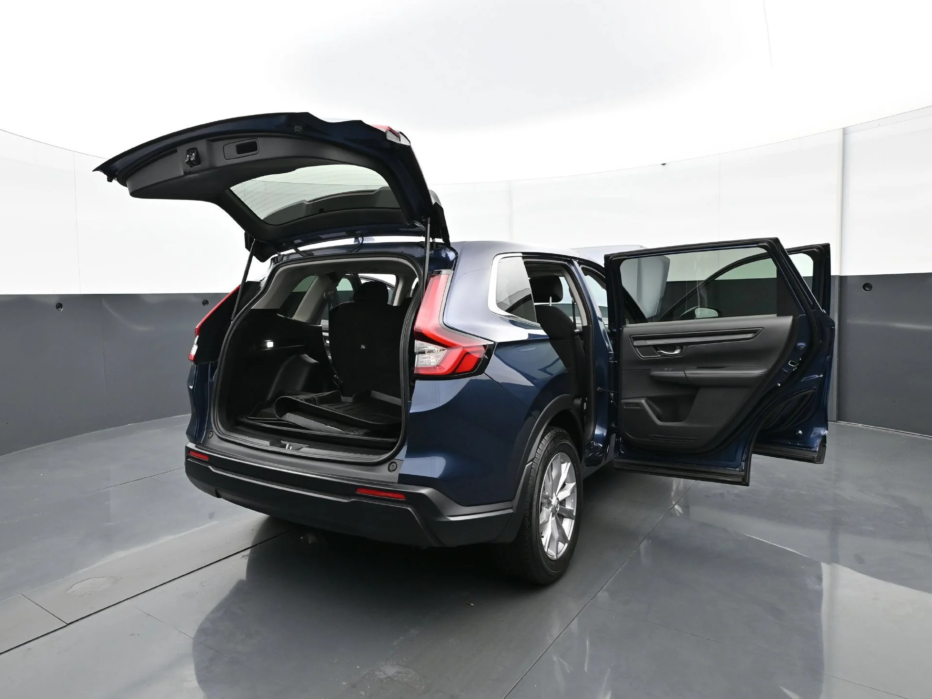Used 2024 Blue Honda 5D WAGON EX AWD image 37