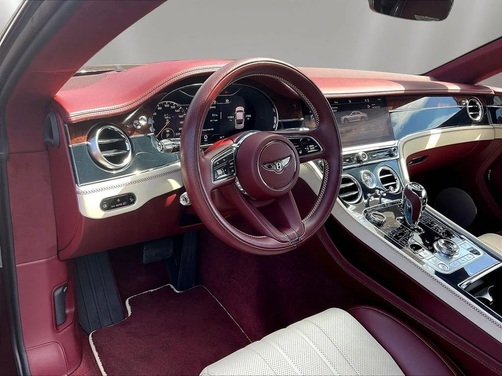 Used 2021 Cricket Ball Bentley V8 image 17