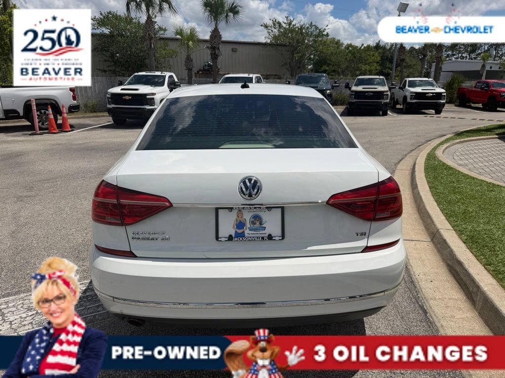 Used 2016 White Volkswagen 1.8T SE image 5