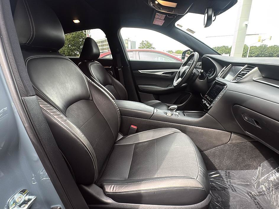Used 2022 Slate Gray INFINITI ESSENTIAL image 25