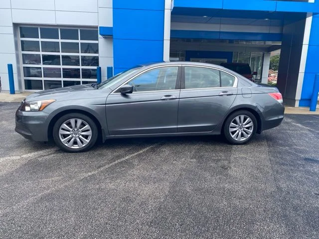 Used 2012  Honda EX image 2