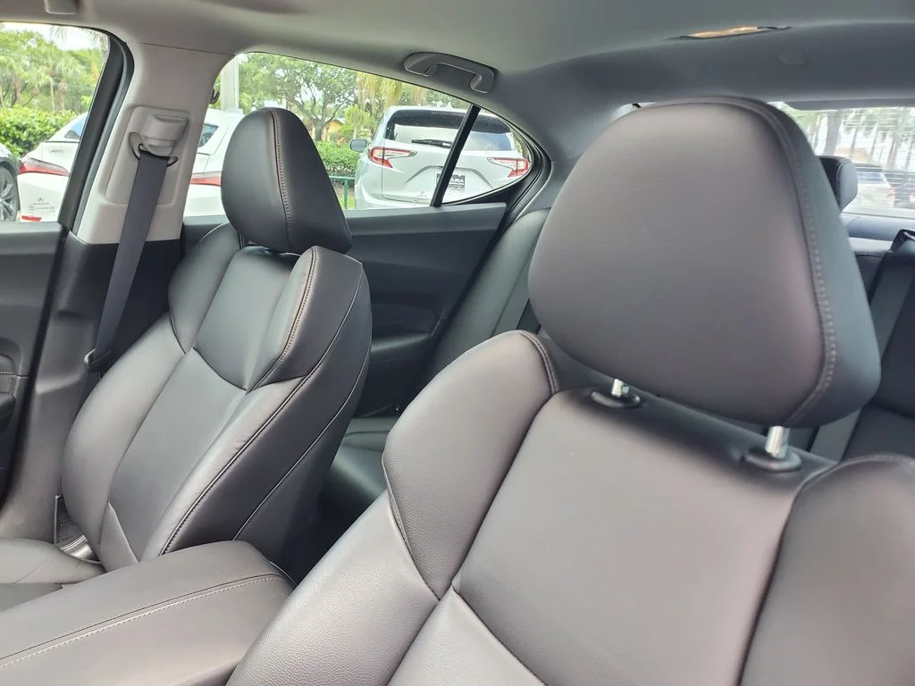 Used 2020 White Acura 2.4L image 15