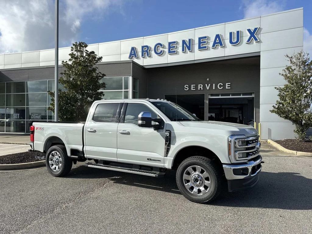 2026 Ford F-250 Lariat 4x4 Crew Cab 6-3/4' Box's photo