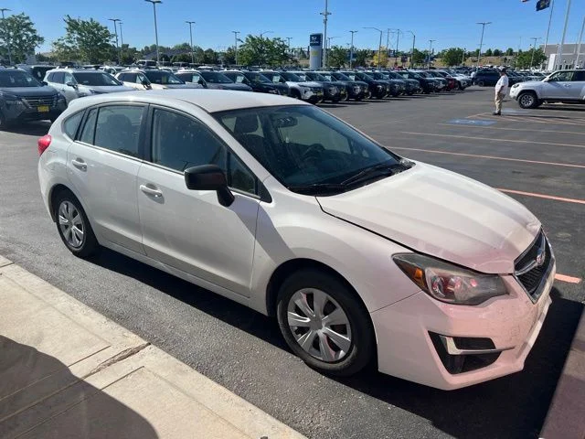 Used 2016 White Subaru 2.0i image 7