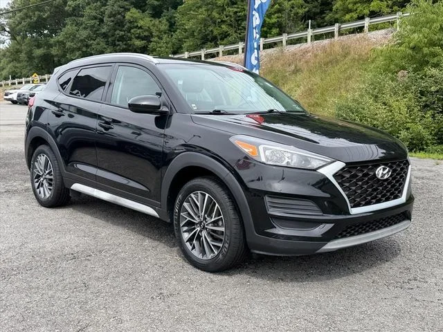 Used 2021 Black Hyundai SEL image 13