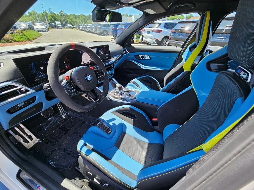 Used 2026 Alpine White BMW Competition image 20