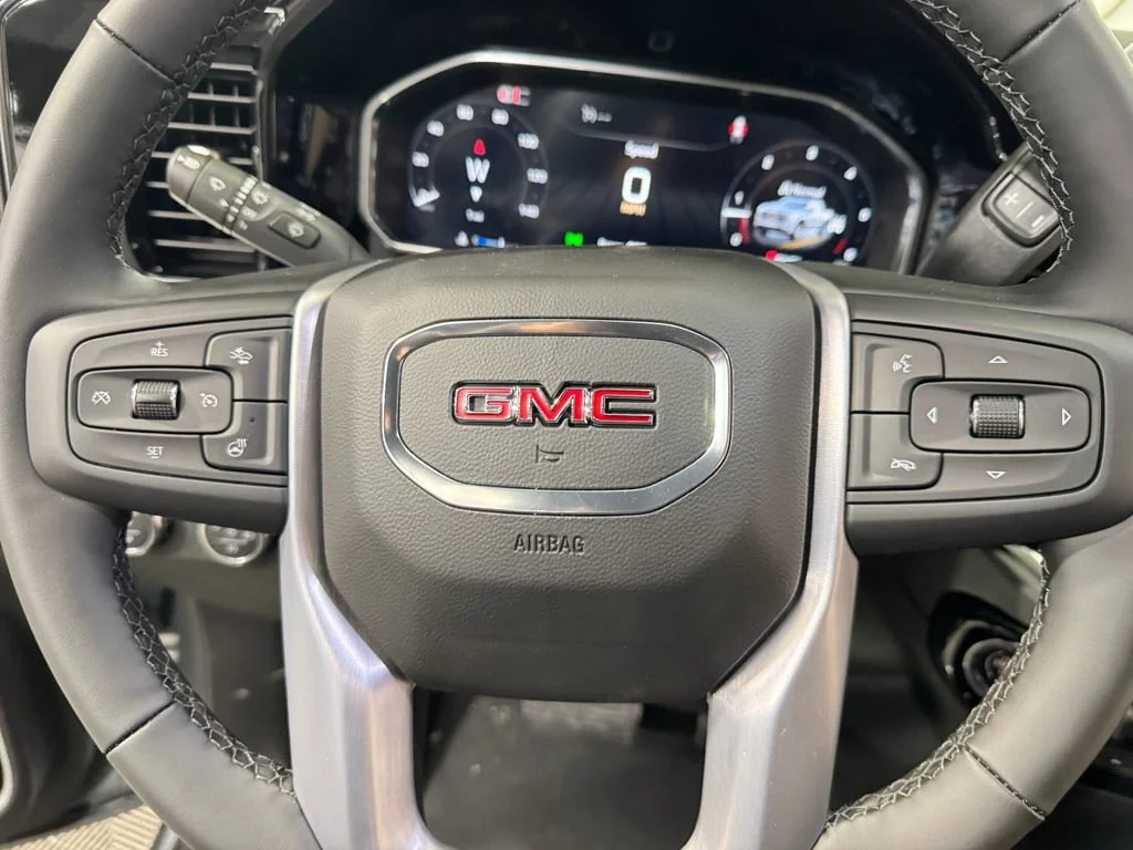 New 2026 Sterling Metallic GMC Elevation image 17