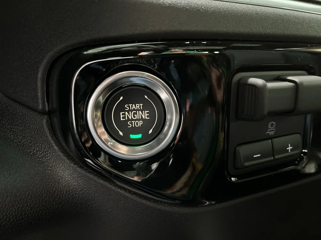New 2026 Black Chevrolet High Country image 20