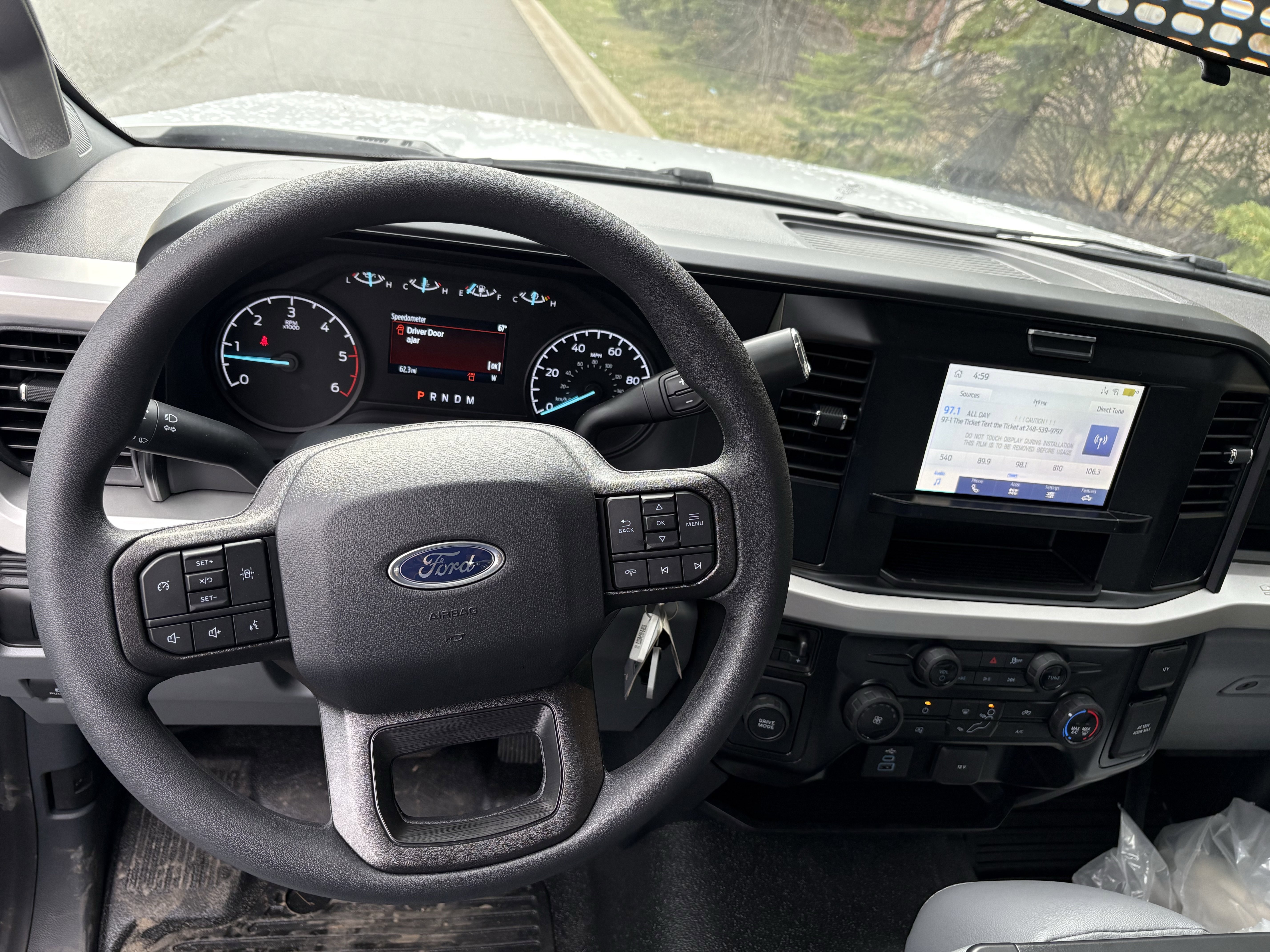 2025 Ford F-550 Super Duty Chassis Cab XL - Photo 20