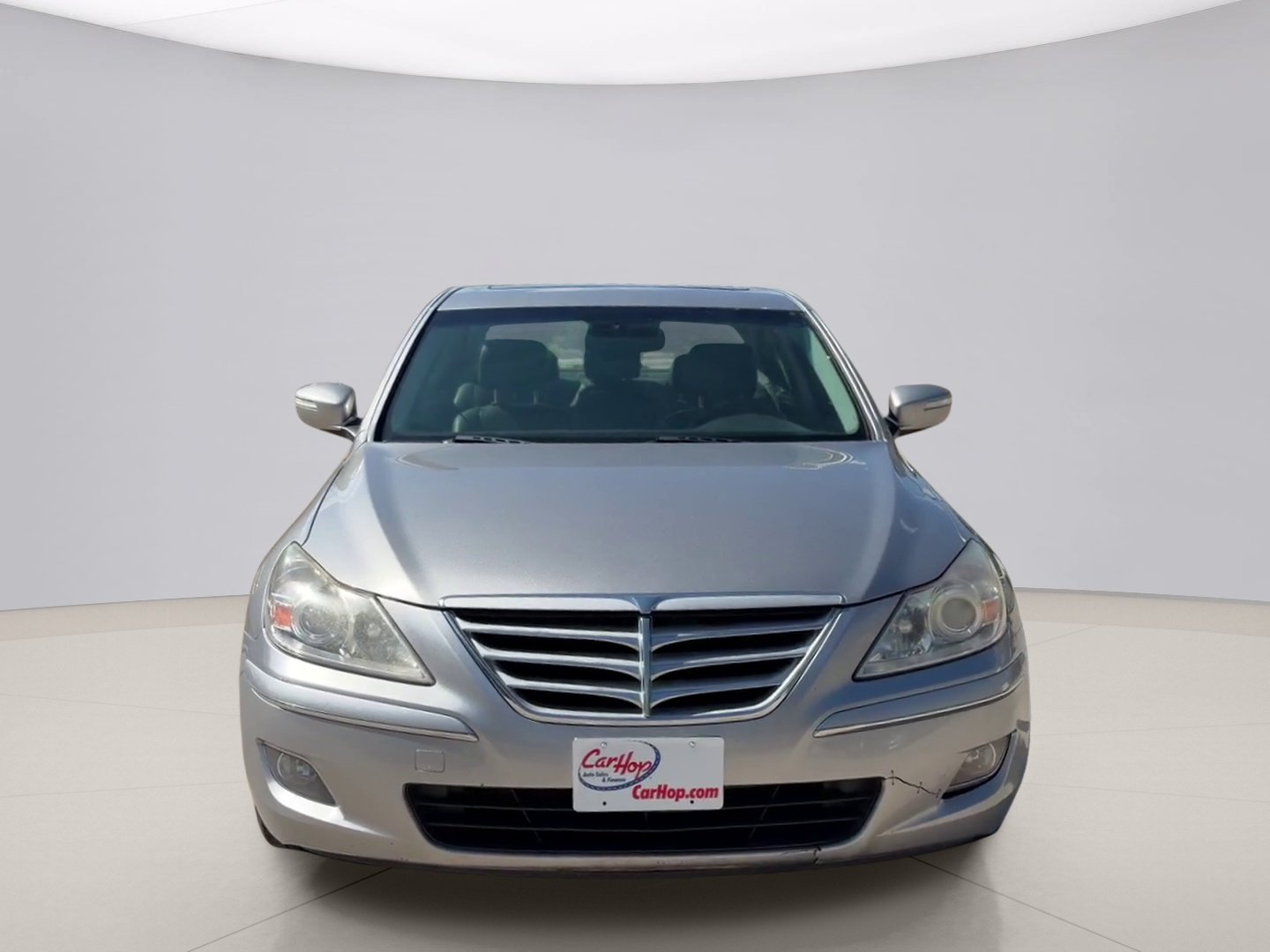Used 2011 Gray Hyundai BASE image 8