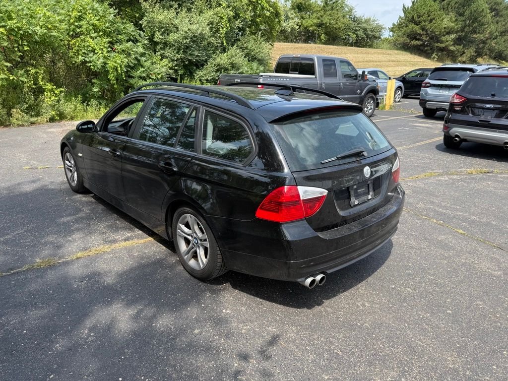 Used 2008 BMW 3 Series 328xi with VIN WBAVT735X8FZ37344 for sale in Brighton, MI