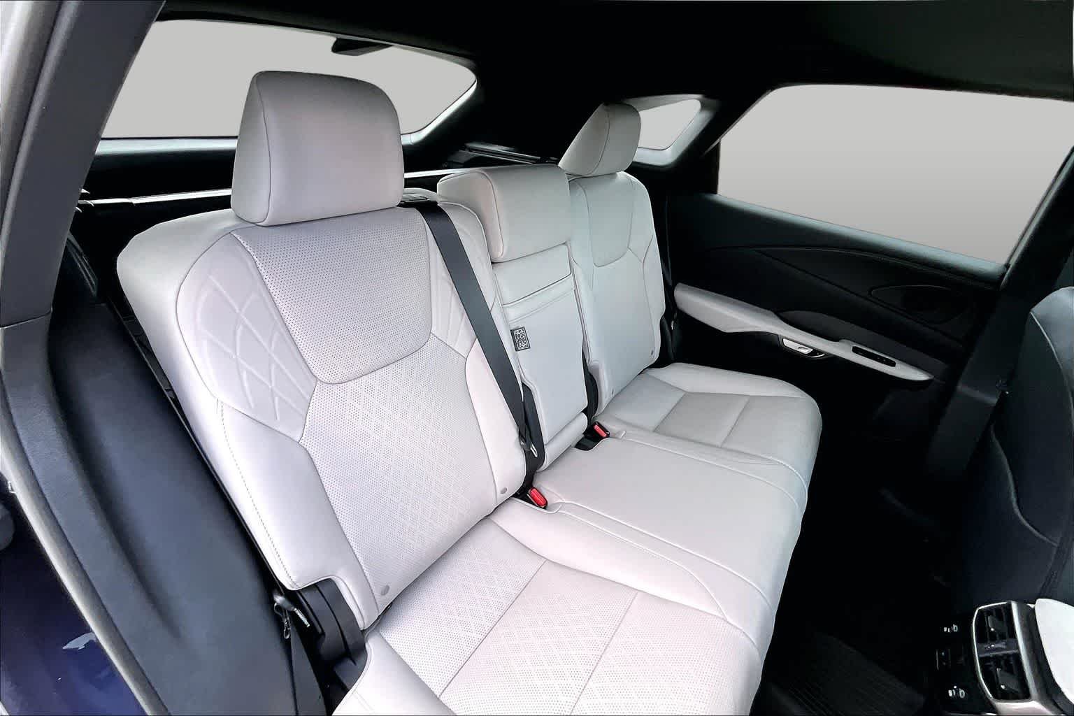 Used 2025 Nightfall Mica Lexus Premium Plus image 20