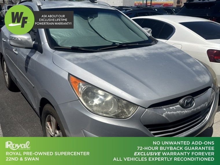 Used 2013 Silver Hyundai GLS image 1