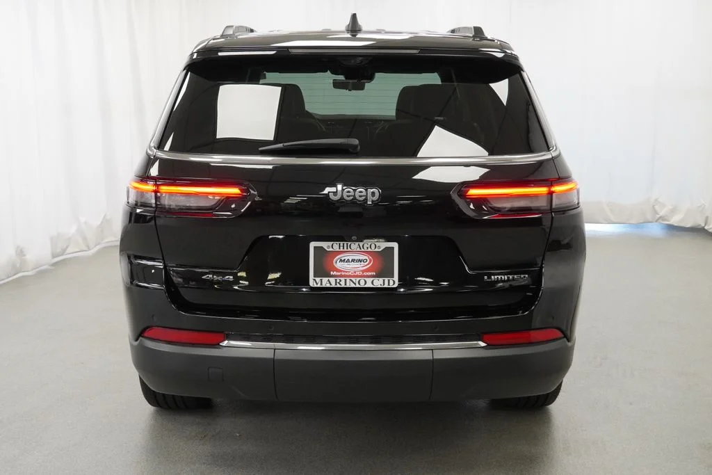 Used 2023 Black Jeep Limited image 11