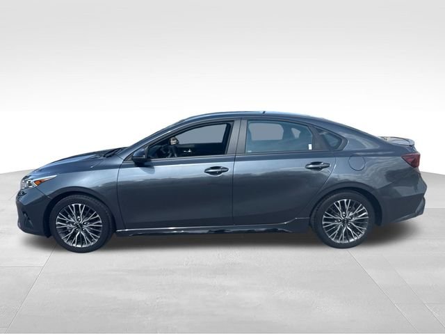 Used 2024 Gray Kia GT-Line image 2