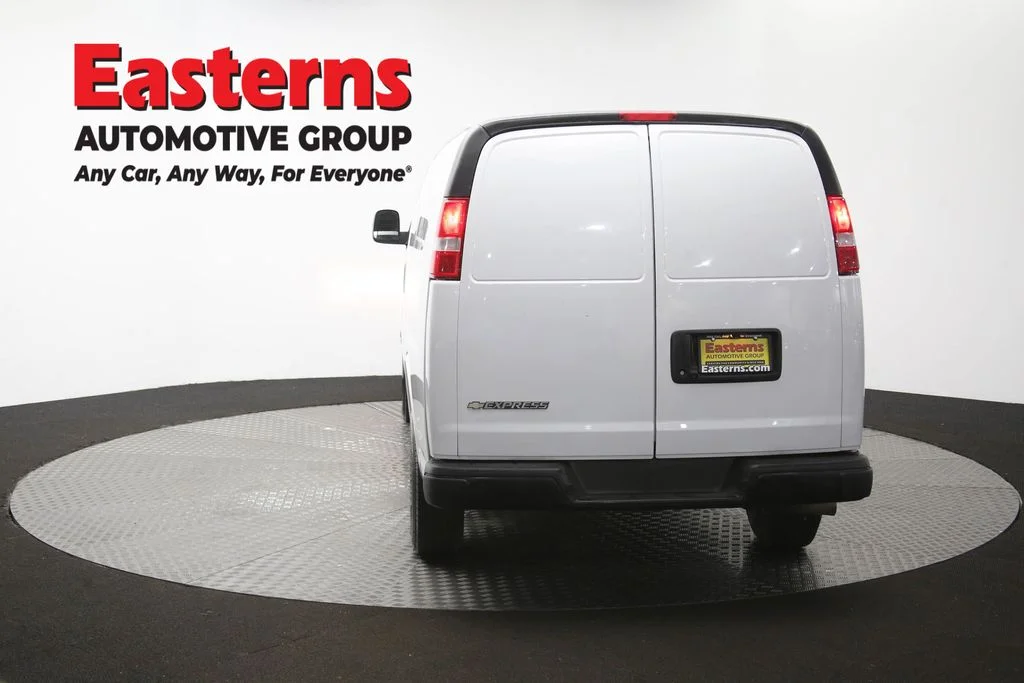Used 2022 White Chevrolet Work Van image 34