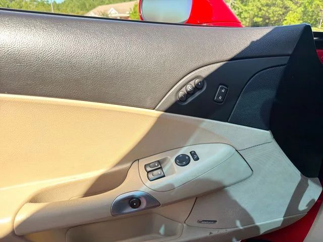 Used 2007 Red Chevrolet Base image 15