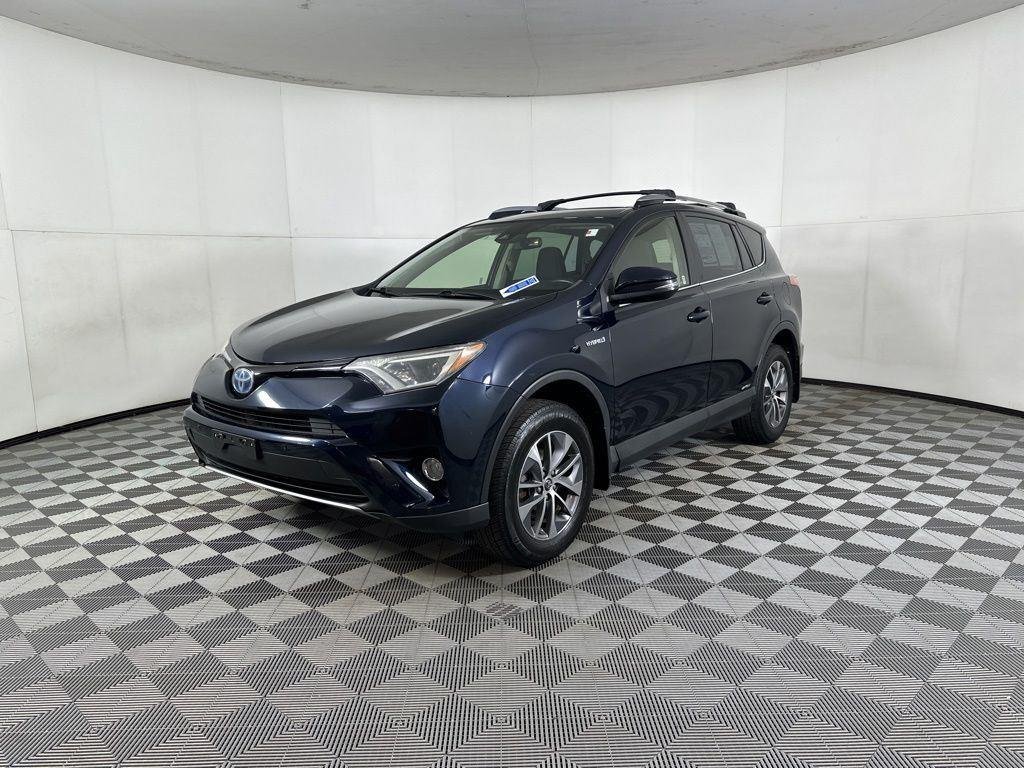 Used 2018 Aqua Toyota XLE image 12