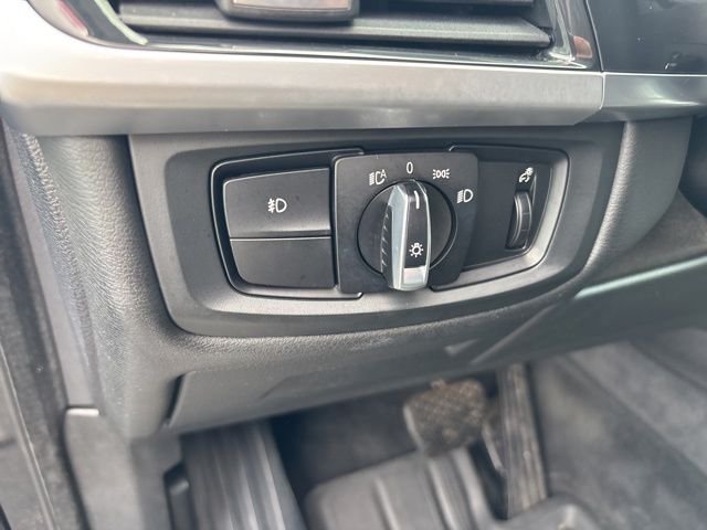 Used 2015 Black BMW xDrive35i image 16