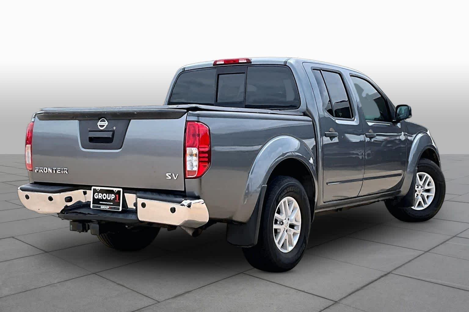 Used 2018 Gun Metallic Nissan SV V6 image 13