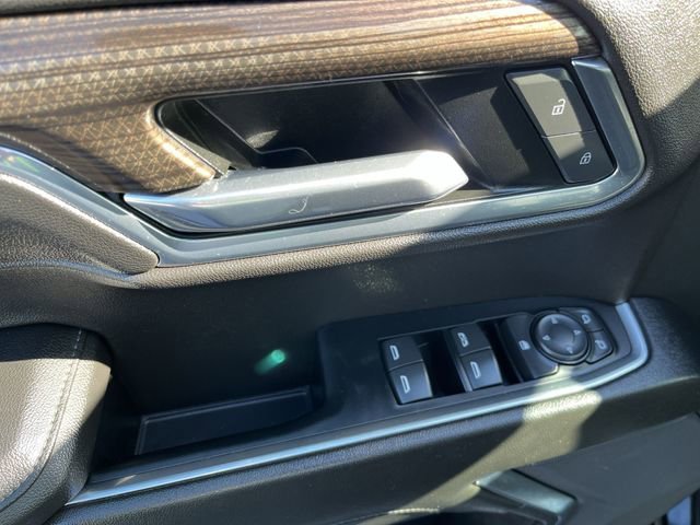 Used 2022 Black Chevrolet LT image 16