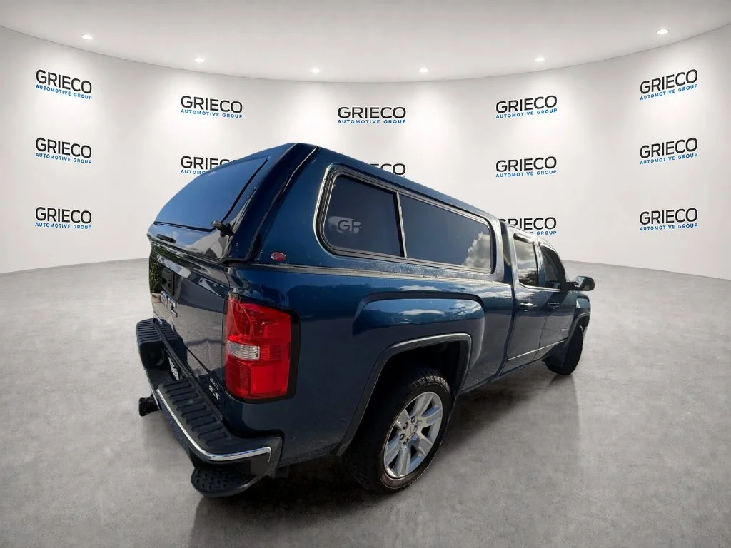 Used 2015 Blue GMC SLE image 7