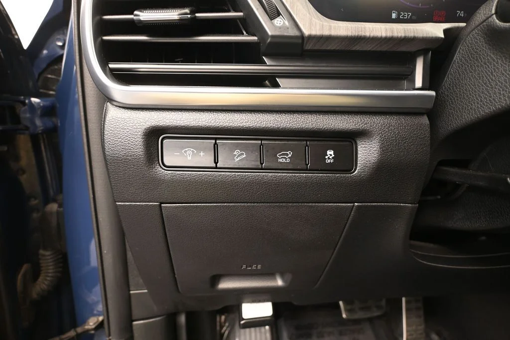 Used 2023 Blue Kia SX-Prestige image 26