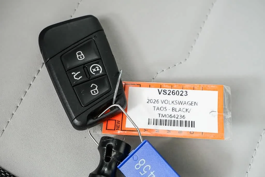 New 2026 Deep Black Pearl VOLKSWAGEN SESUN image 38