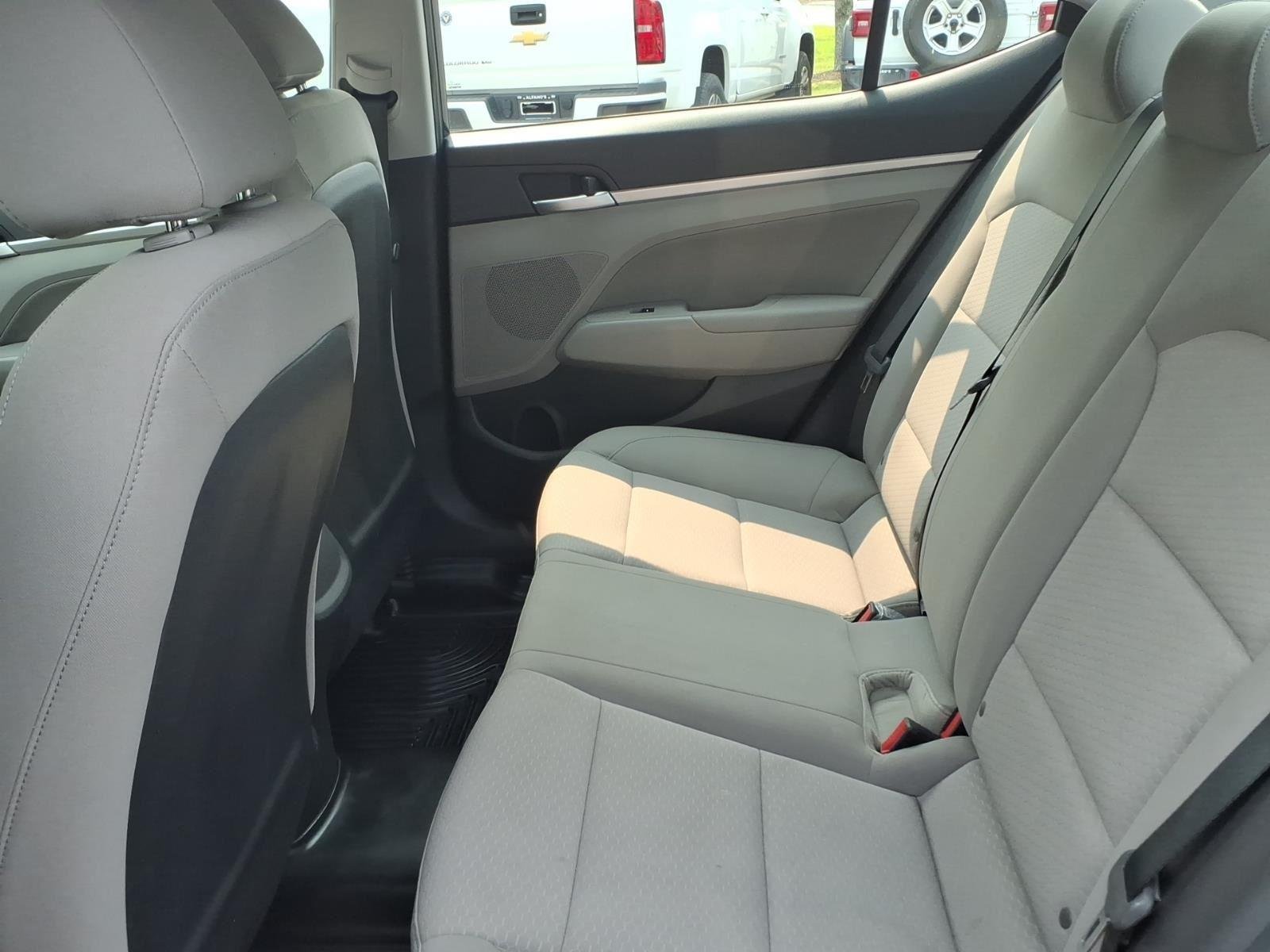 Used 2020 Lakeside Blue Hyundai SEL image 10