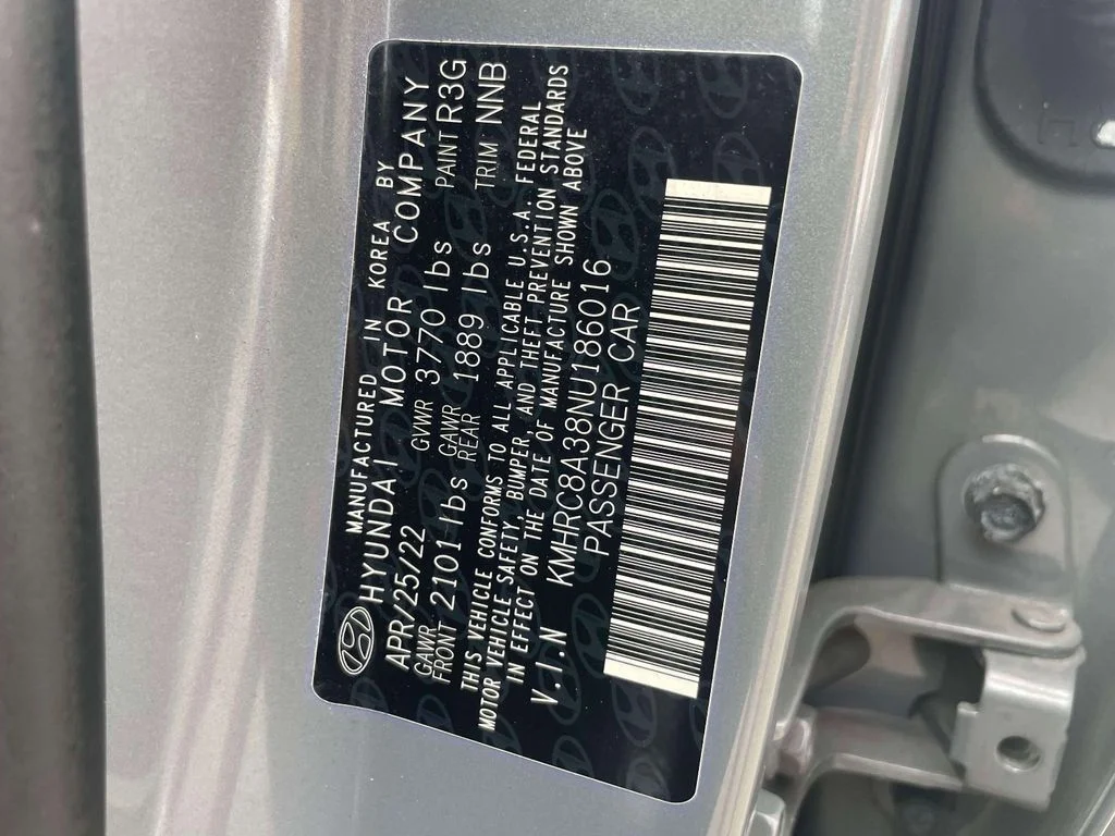 Used 2022 Gray Hyundai SEL image 16