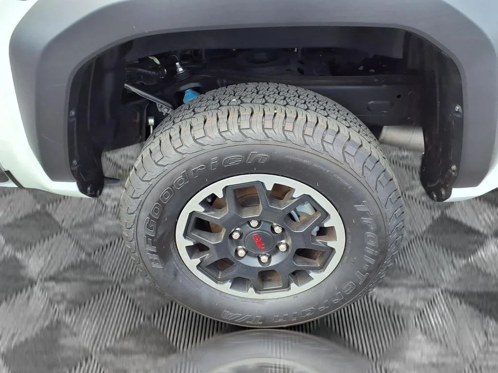 Certified Used 2025 White Toyota TRD Off-Road image 21