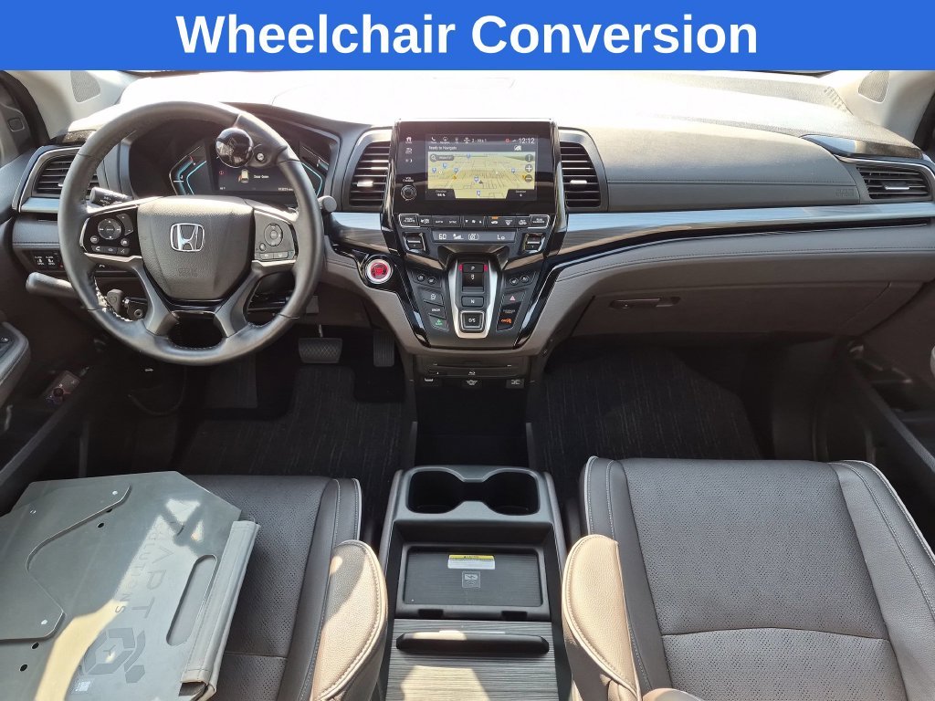 Used 2024 Silver Honda Elite image 22