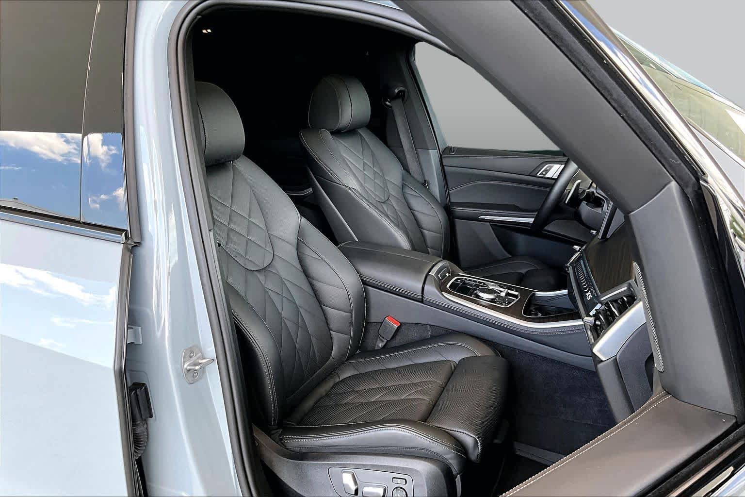 Certified Used 2024 Brooklyn Grey Metallic BMW xDrive40i image 8