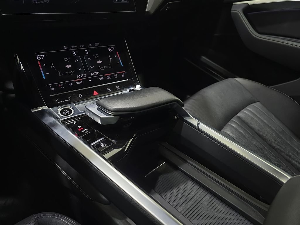 Used 2024 Gray Audi Premium Plus image 26